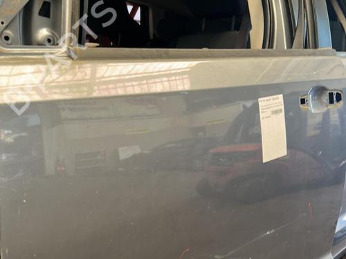 Dør venstre fortil DODGE JOURNEY 2.0 CRD | BP25843932C2