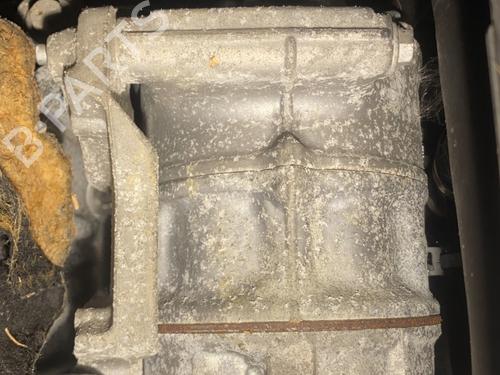 Used AC compressor RENAULT MEGANE IV Hatchback (B9A/M/N_) 1.5 Blue dCi 115 (B9A6) (116 hp) 22330654