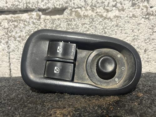 BP30877718I27 main image