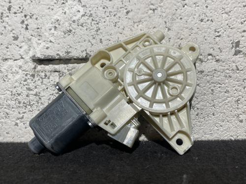 Used Right front window motor MERCEDES-BENZ B-CLASS Sports Tourer (W246, W242) B 200 CDI (246.201) (136 hp) 24426064