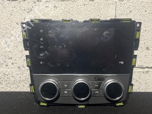 Used Display monitor RENAULT KADJAR (HA_, HL_) 1.3 TCe 140 (HLNB, HLN1) (140 hp) 31267787