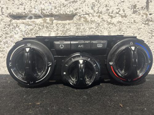 Used Climate control PEUGEOT 208 I (CA_, CC_) 1.5 BlueHDI 100 (102 hp) 28543512