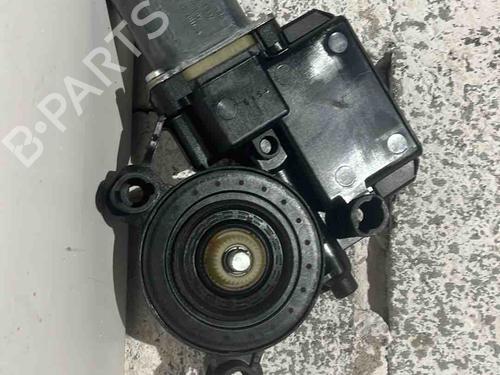 Used Right front window motor Right front window motor 36445684 36445684