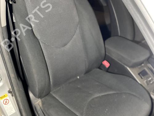 Used Right front seat TOYOTA RAV 4 III (_A3_) 2.2 D 4WD (ALA30_, ALA30R) (150 hp) 20868585