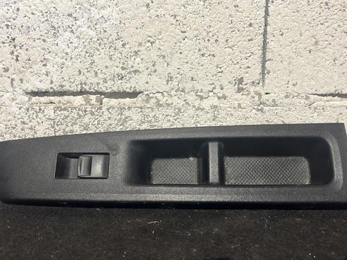 Right front window switch TOYOTA YARIS (_P13_) 1.5 Hybrid (NHP130_, NHP130) | BP27319209I26 - Image 2