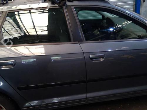 Dør højre bagtil Dør højre bagtil AUDI A3 Sportback (8PA) 2.0 TDI 16V (140 hp) 20867792 20867792