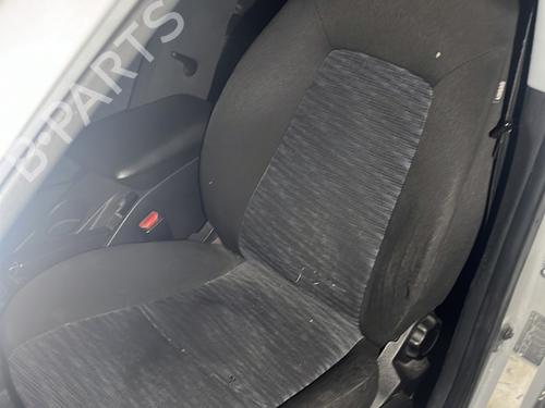 Używane Fotel przedni lewy KIA CEE'D Hatchback (ED) 1.6 CRDi 90 (90 hp) 32320684