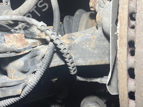 Used Right front steering knuckle ALFA ROMEO MITO (955_) 1.4 (955.AXB1B, 955.AXU1A) (78 hp) 28523696