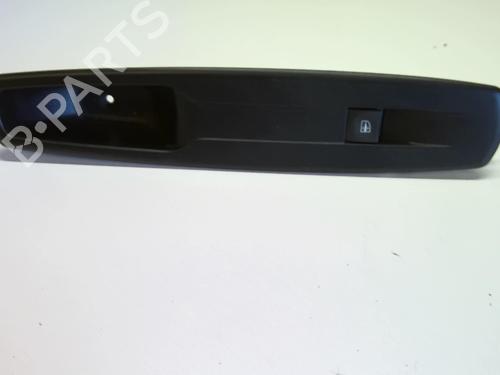 Used Right front window switch RENAULT MEGANE III Hatchback (BZ0/1_, B3_) 1.2 TCe (BZ2B, BZ11) (116 hp) 21858106