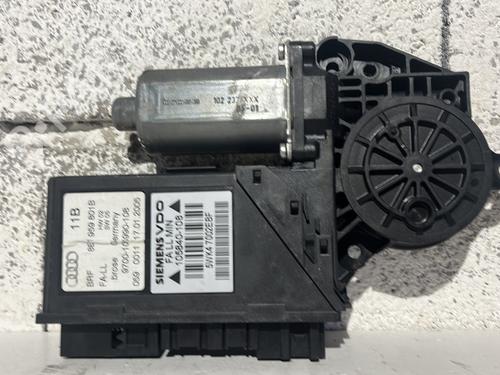 left-front-window-motor-audi-a4-b7-8ec-2004-2005-2006-2007-2008-2009-33119897 main image