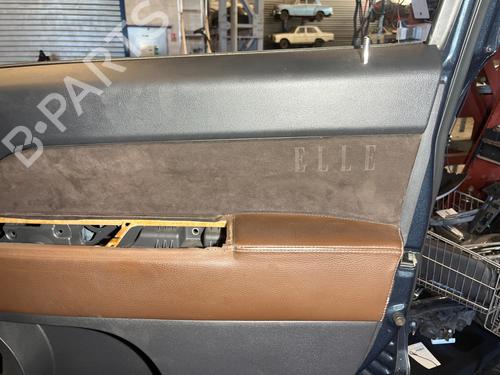 Used Front right panel Front right panel 37613267 37613267