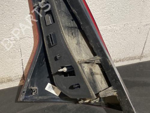 right-taillight-dacia-sandero-14-bs0c-bs0a-bs0g-bs1f-bs0e-6001551383-2008-20865533 main image