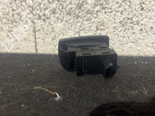 BP27527515I29 main image