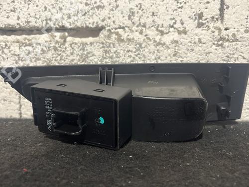 Left rear window switch OPEL ASTRA J (P10) 1.7 CDTI (68) | BP28000248I29 - Image 3