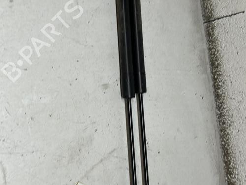 Used Tailgate lift support RENAULT CAPTUR I (J5_, H5_) 1.5 dCi 90 (J5N4, J5M5, J5MW, J5M6, J5AL, J5AJ) (90 hp) 20863459