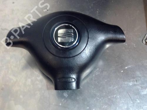 Used Driver airbag SEAT LEON (1M1) 1.9 TDI (110 hp) 21859844