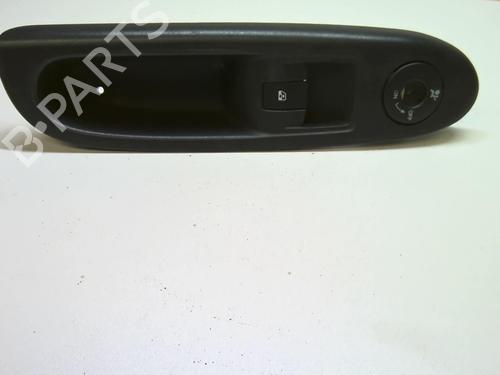 Used Right front window switch RENAULT CLIO II (BB_, CB_) 1.2 16V (BB05, BB0W, BB11, BB27, BB2T, BB2U, BB2V, CB05,... (75 hp) 21858198
