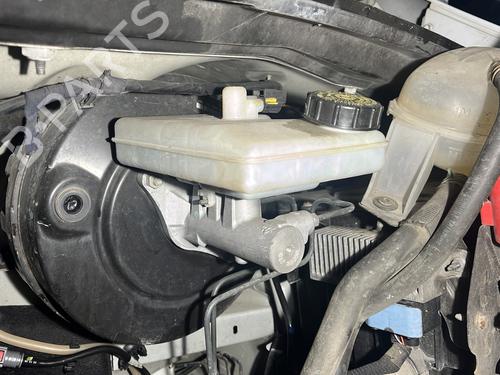 Pompa freno RENAULT MASTER III Van (FV) 2.3 dCi 100 FWD (FV0A, FV0B, FV0G, FV0K, FV0H) 460110032R