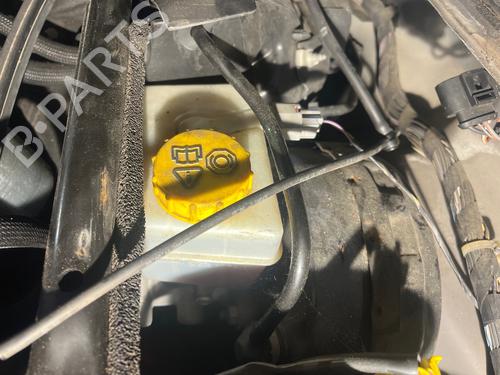 brake-master-cylinder-jaguar-xf-i-x250-2008-2009-2010-2011-2012-2013-2014-2015-36333858 main image