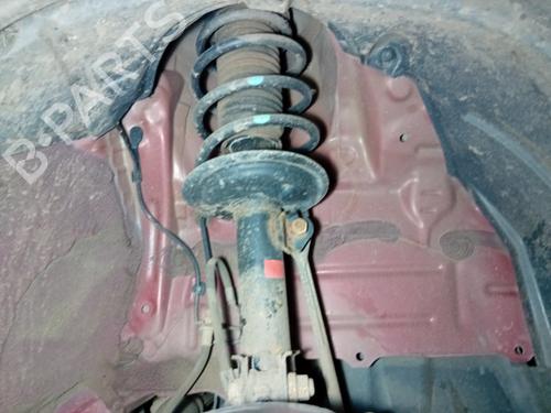 Used Right front shock absorber TOYOTA YARIS (_P13_) 1.5 (NSP131_) (112 hp) 20872520