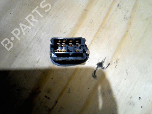 Used Right rear window switch Right rear window switch PEUGEOT 406 Break (8E/F) 2.0 HDI 110 (109 hp) 20864533 20864533