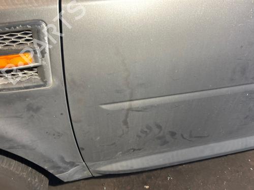 Used Left front door Left front door LAND ROVER FREELANDER 2 (L359) 2.2 TD4 4x4 (150 hp) 40526867 40526867