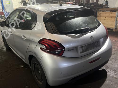 Zamek klapy tylnej / bagażnika PEUGEOT 208 I (CA_, CC_) 1.6 HDi / BlueHDi 75 | BP30885957C101