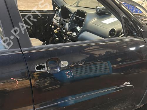 Used Right front door TOYOTA RAV 4 II (_A2_) 2.0 4WD (ACA21, ACA20) (150 hp) 20863348