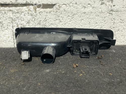 Used Right rear window switch Right rear window switch RENAULT SCÉNIC III (JZ0/1_) 1.6 dCi (JZ00, JZ12) (130 hp) 23797287 23797287