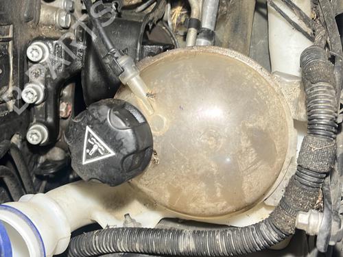 Ekspansjonstank PEUGEOT 208 I (CA_, CC_) 1.4 HDi (68 hp) 30439550