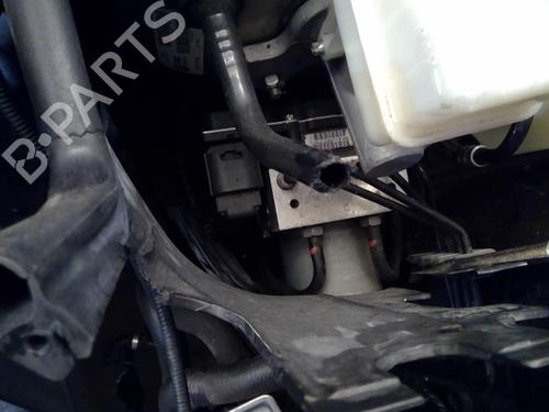 Used ABS pump BMW X3 (E83) xDrive 20 d (177 hp) 21859616
