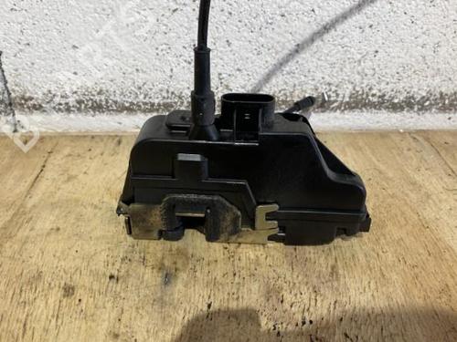 Used Front right lock RENAULT ESPACE IV (JK0/1_) 2.2 dCi (JK0H) (150 hp) 20869716