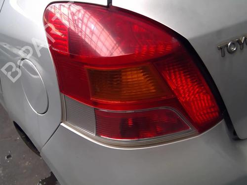 Used Left taillight TOYOTA YARIS (_P9_) 1.4 D-4D (NLP90_, NLP90R) (90 hp) 20871541