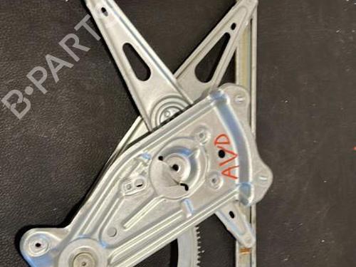 Rudehejsemekanisme Højre foran RENAULT MEGANE III Hatchback (BZ0/1_, B3_) 1.6 dCi (BZ00, BZ12, BZ13) (130 hp) 20869465