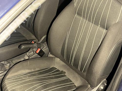 Used Left front seat OPEL CORSA D (S07) 1.0 (L08, L68) (60 hp) 28155705