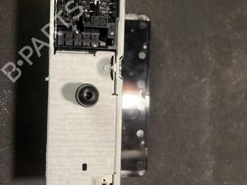 Used Radio Radio 21864537 21864537