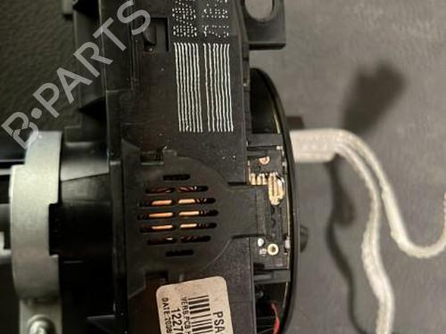 Used Steering column stalk PEUGEOT 308 I (4A_, 4C_) 1.6 HDi (90 hp) 20865970