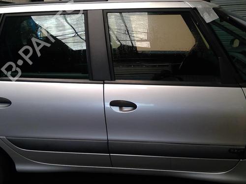 Used Right front door RENAULT ESPACE III (JE0_) 2.2 12V TD (JE0E, JE0H, JE0P) (113 hp) 25275602