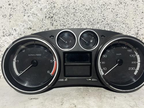 Used Instrument cluster Instrument cluster PEUGEOT 308 I (4A_, 4C_) 1.6 HDi (109 hp) 33564142 33564142
