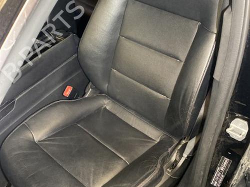 Used Left front seat MERCEDES-BENZ E-CLASS (W212) E 350 CDI (212.023) (265 hp) 20868928