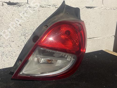 Right taillight RENAULT CLIO III (BR0/1, CR0/1) 1.2 16V Hi-Flex (BR1U, CR1U) | BP29428638C35 