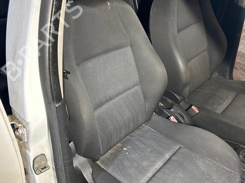 Used Right front seat Right front seat PEUGEOT 207 (WA_, WC_) 1.4 HDi (68 hp) 39664318 39664318
