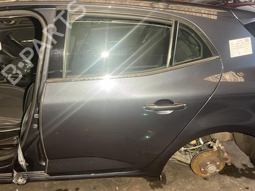 Used Left rear door RENAULT MEGANE IV Hatchback (B9A/M/N_) 1.5 dCi 110 (B9A3) (110 hp) 29407437