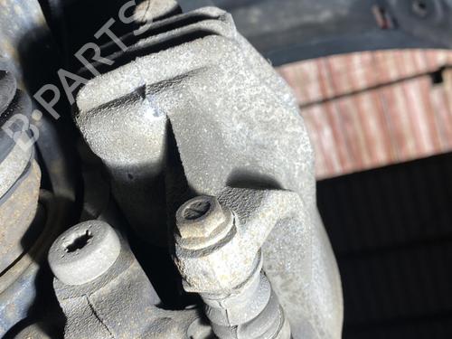 Used Left front brake caliper Left front brake caliper CITROËN C4 CACTUS 1.2 THP 110 (110 hp) 23904870 23904870