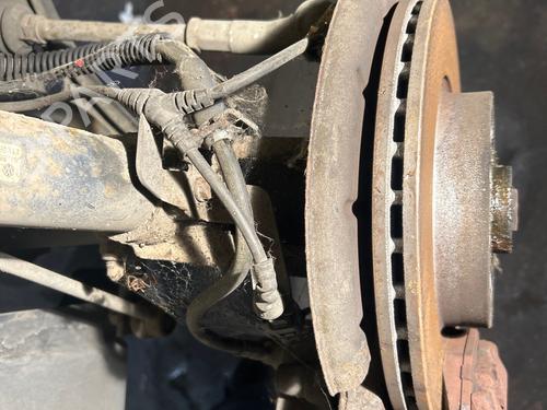 Used Left front steering knuckle Left front steering knuckle SKODA OCTAVIA II Combi (1Z5) 1.6 FSI (115 hp) 39979673 39979673