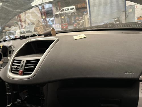 Used Dashboard Dashboard PEUGEOT 207 (WA_, WC_) 1.6 HDi (90 hp) 25844143 25844143