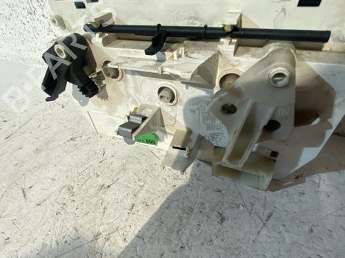 Used Climate control Climate control 38263498 38263498