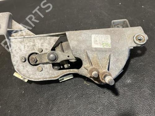 Used Front wipers mechanism AUDI A2 (8Z0) 1.4 (75 hp) 21864657