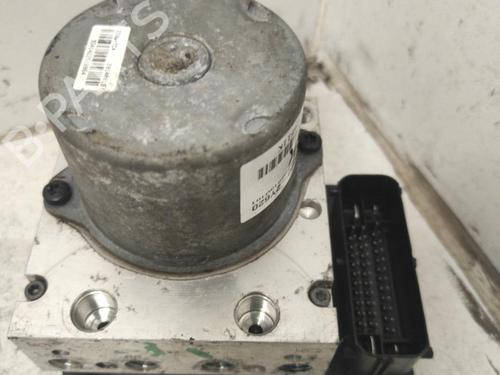 Used ABS pump HYUNDAI ix35 (LM, EL, ELH) 1.7 CRDi (116 hp) 21859476