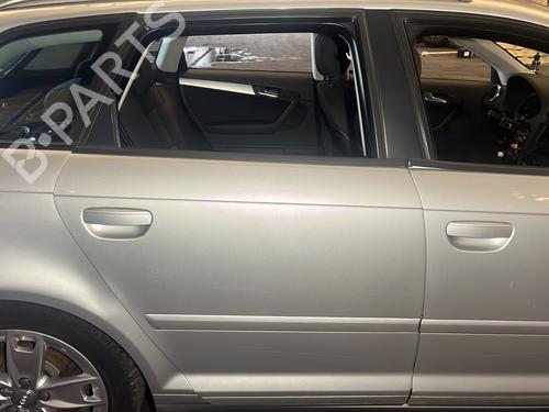 Used Right rear door AUDI A3 Sportback (8PA) 1.6 (102 hp) 28216680
